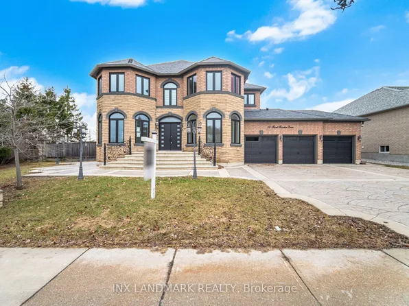18 Forest Fountain Dr, Vaughan, ON L4H 1S3