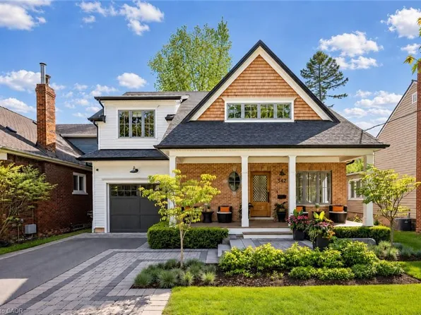 542 Woodland Ave, Burlington, ON L7R 2S4