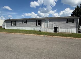 214 Early Rd, Columbia, TN 38401