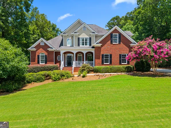 1041 Spring Lake Dr, Bishop, GA 30621