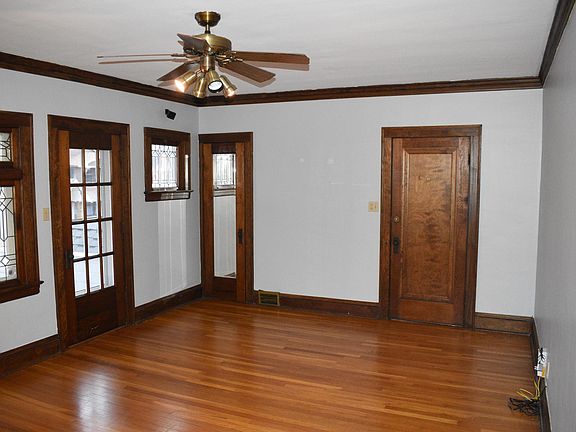 2nd image of 2282 Ogontz Ave