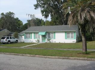 804 Palm Ave, Leesburg, FL 34748