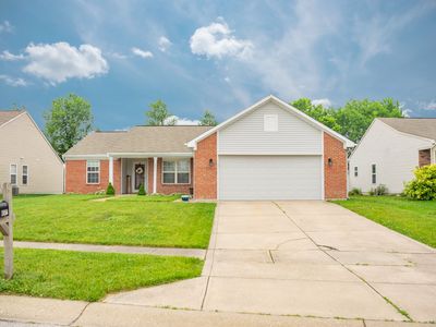 2854 Limber Pine Dr, New Whiteland, IN, 46184