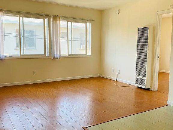 4th image of 3659 Overland Ave APT 13