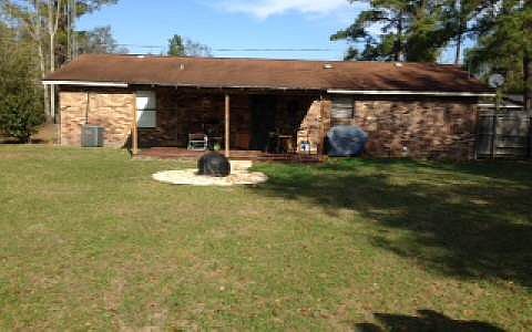 2nd image of 1128 Park Ln