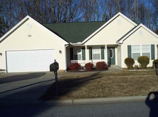 120 Templewood Ct, Williamston, SC 29697