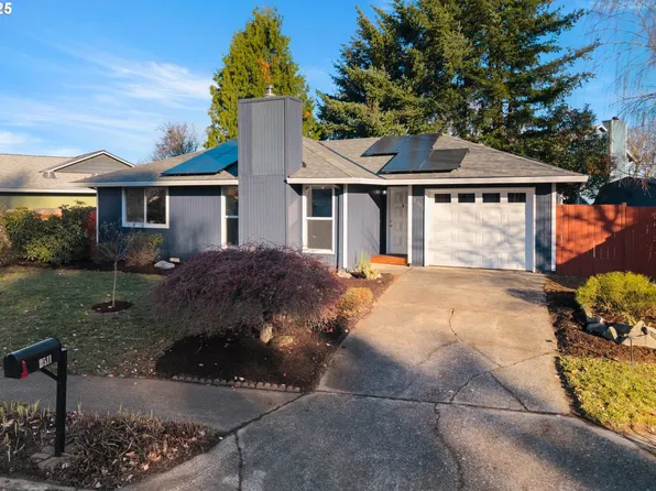 2511 SW 23rd Cir, Troutdale, OR 97060