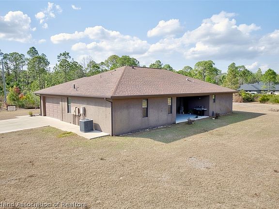 4th image of 5008 Oak Rd