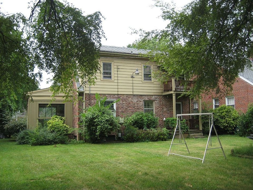2nd image of 1720 Wilmington Ave