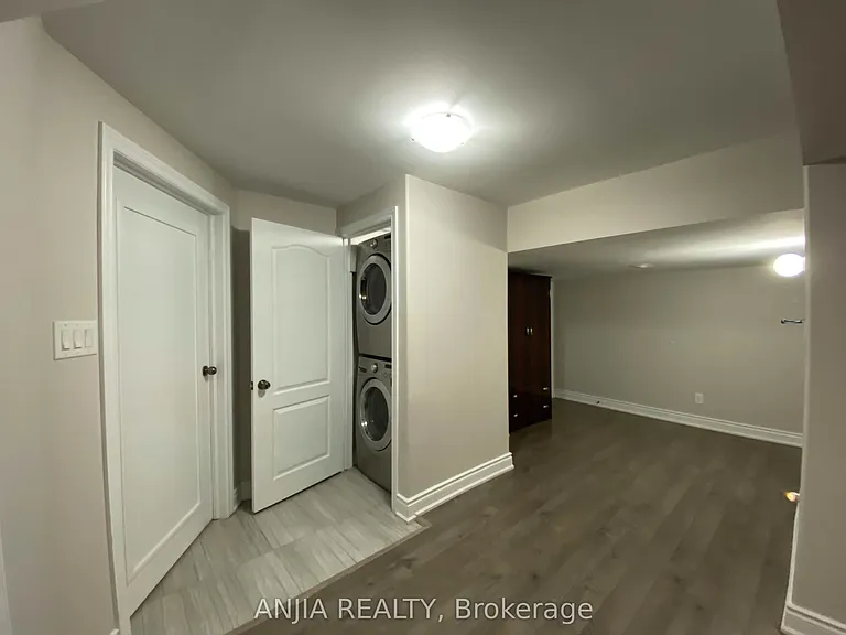 46 Rampart Dr — Photo 14