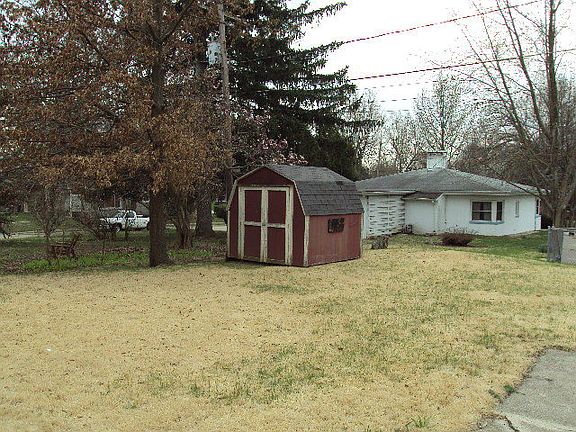 4th image of 304 Dodge Ave