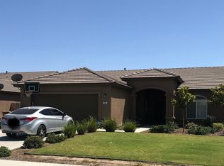 609 Vancluse Bay Dr, Bakersfield, CA 93307