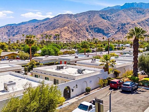 3rd image of 835 E Vista Chino APT 4