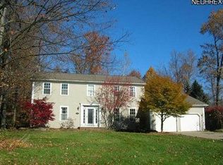 8595 Four Seasons Trl, Poland, OH