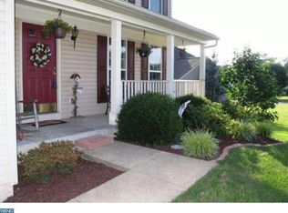 319 Flagstone Cir, Coatesville, PA 19320