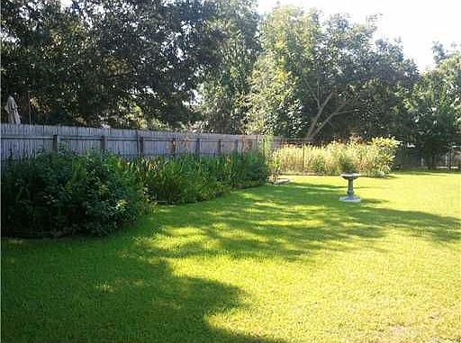 2nd image of 214 Kuyrkendall Pl