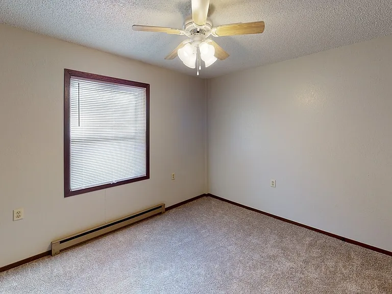 Olive Grove Apartments — Photo 12
