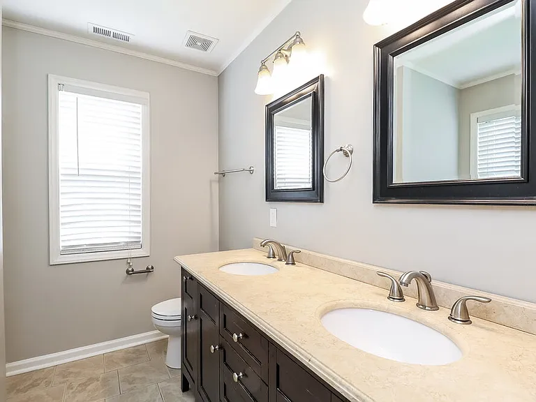 310 Tamarack Dr — Photo 11