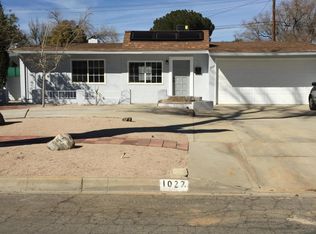 1027 W Avenue J13, Lancaster, CA 93534