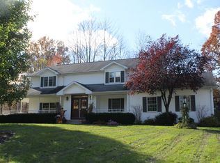 70 Lilac Dr, West Middlesex, PA 16159