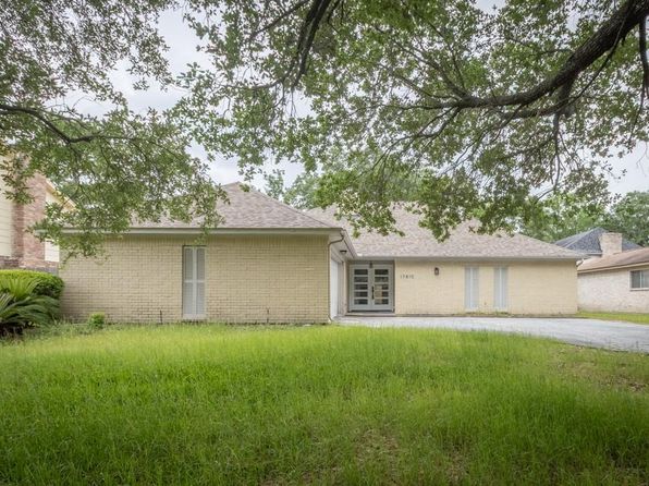 17810 Cassina Dr