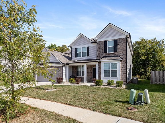 2nd image of 4011 Spirea Dr