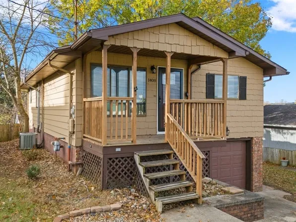 1408 32nd St, Vienna, WV 26105