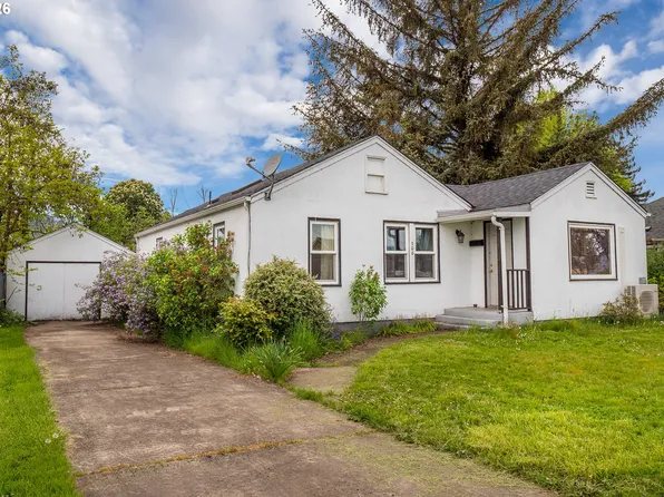 300 21st St, Springfield, OR 97477