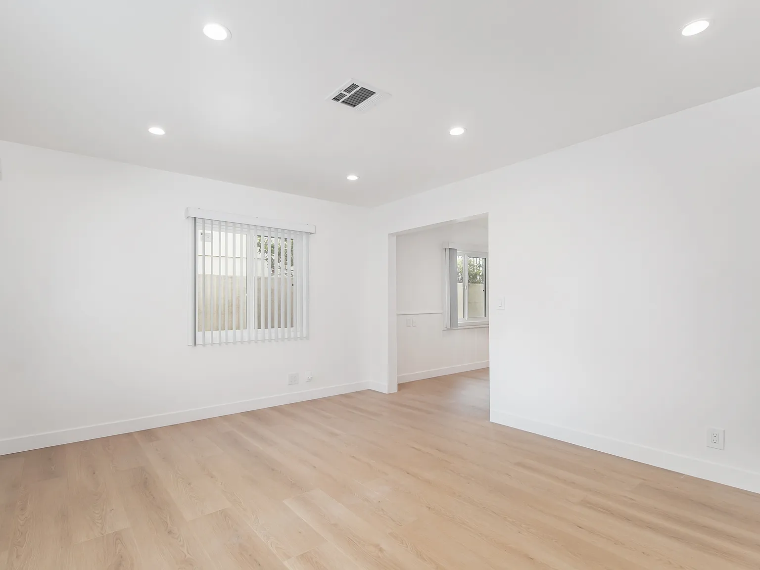 1 bed, 750 sqft, $2,500 — Photo 1