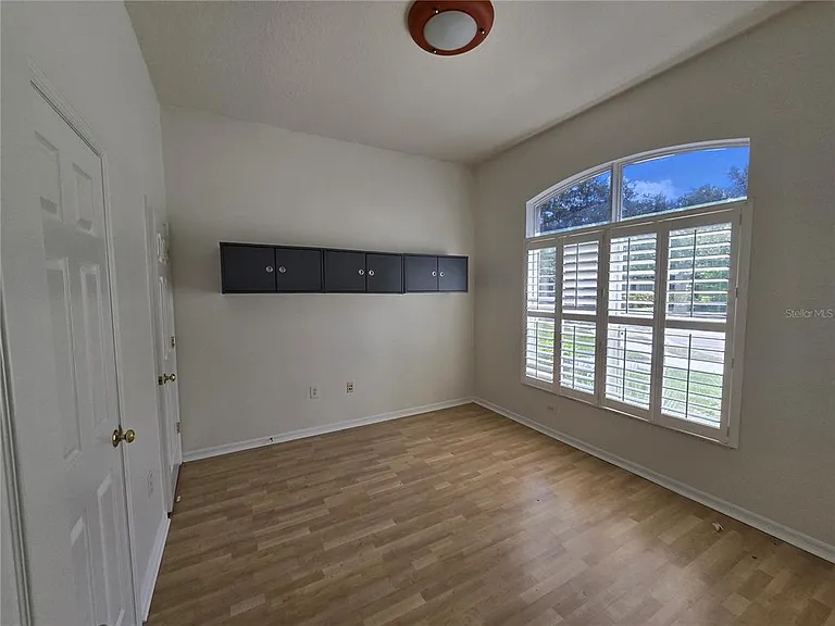 15305 Palomapark Ln — Photo 6