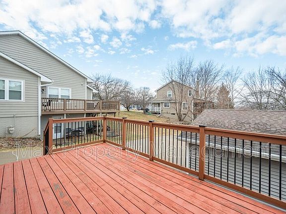 4th image of 6943 Brookview Dr