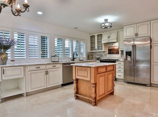 6412 Farinella Dr, Huntington Beach, CA 92647