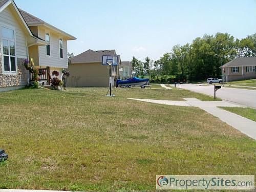 5th image of 18607 Wildflower St