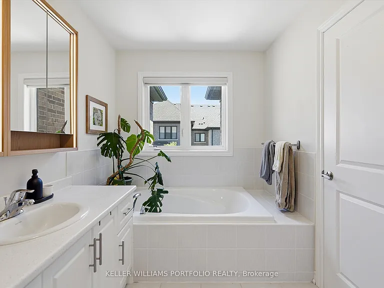 9 Viola St — Photo 29