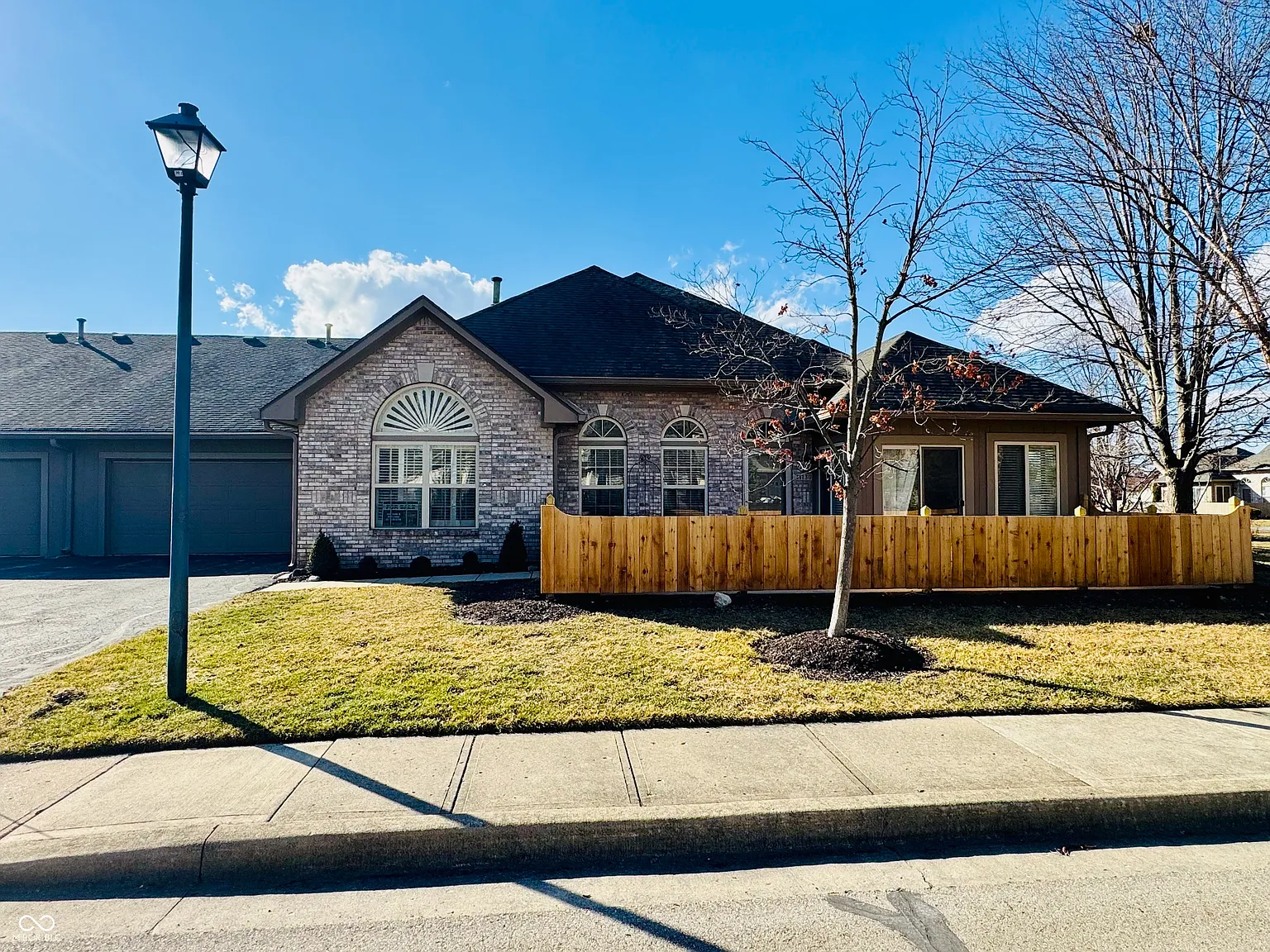 11130 Vineyard Dr photo 1