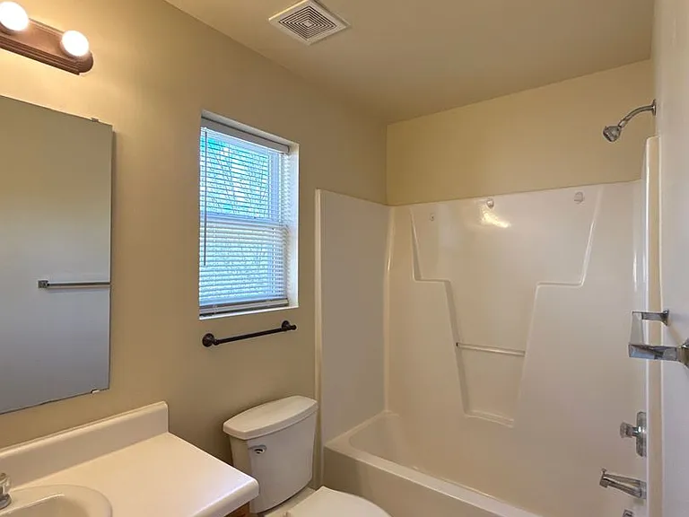 6831 Sunman Rd — Photo 9