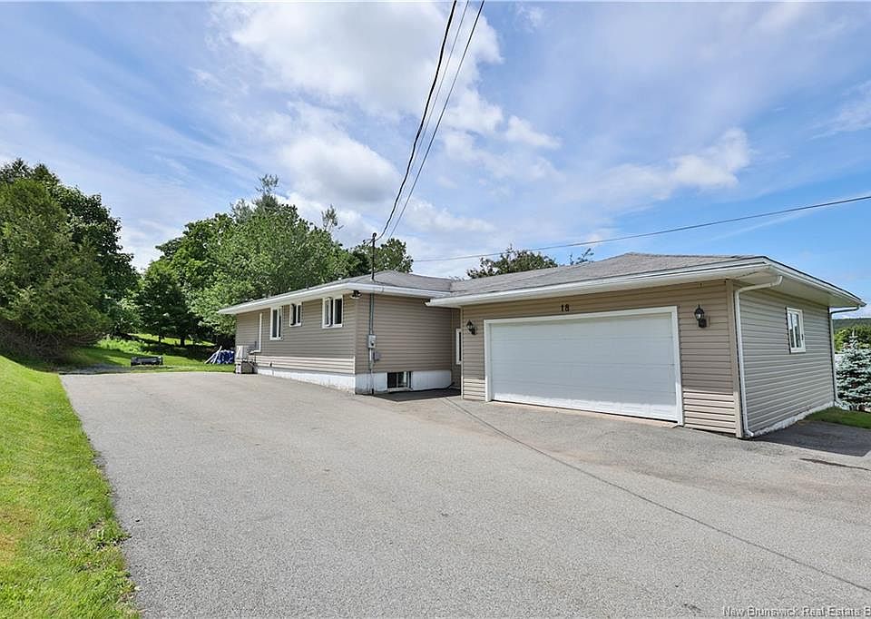 1st image of 18 Quispamsis Rd