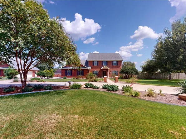 3705 Miori Ln, Victoria, TX 77901