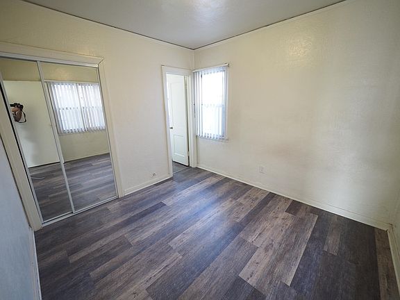 4th image of 125 N 19th St #B