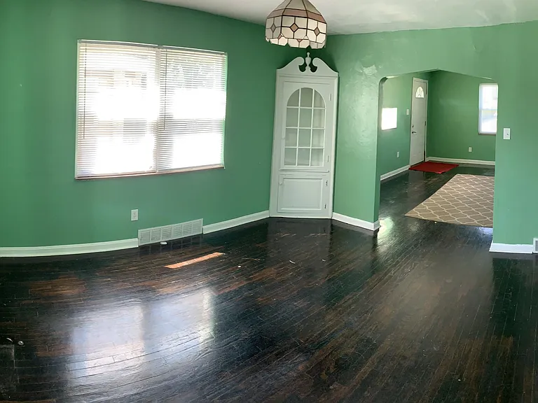 3031 Pioneer Ave #1 — Photo 7