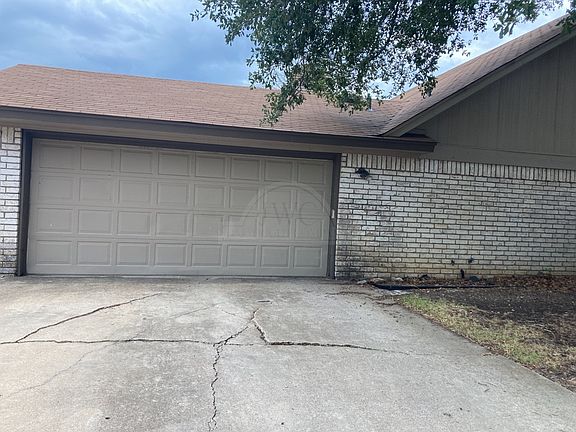 3rd image of 1501 Marsh Dr