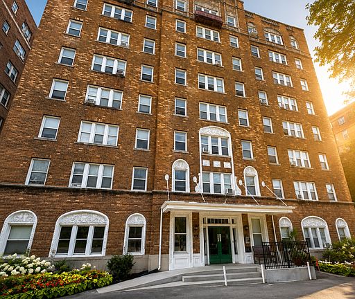 2nd image of 303 Emanuel Cleaver Ii Blvd APT 304