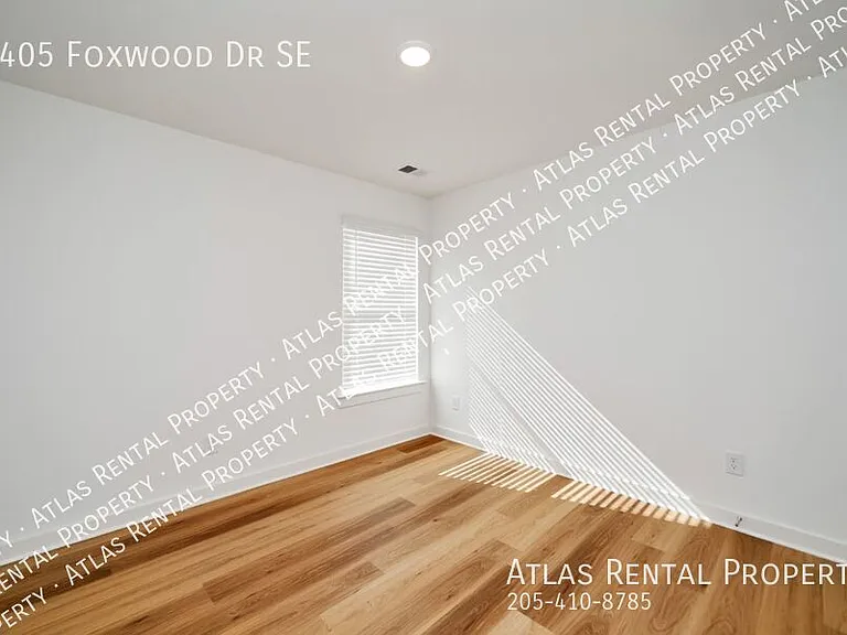 4405 Foxwood Dr — Photo 10