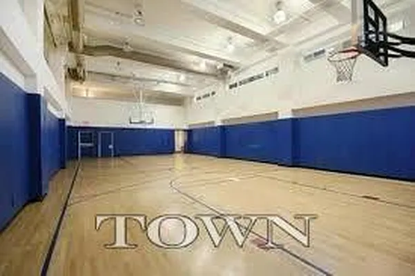 Rented by Town Residential | media 26