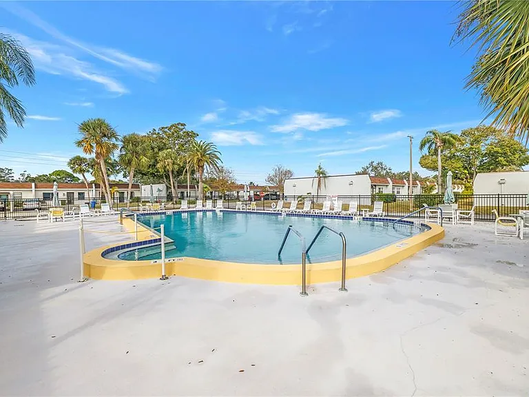 9224 Mission Oaks Blvd — Photo 36