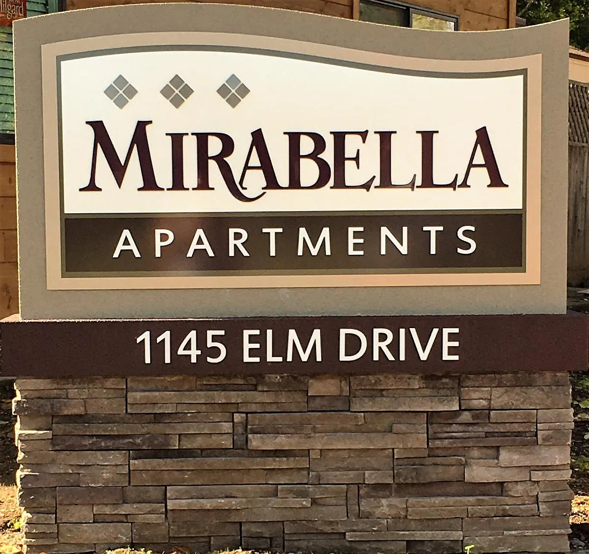 Mirabella Apartments — Photo 2