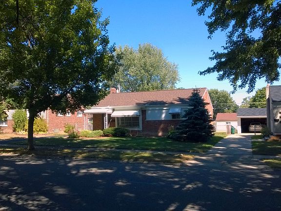 2nd image of 31956 Lamar Dr