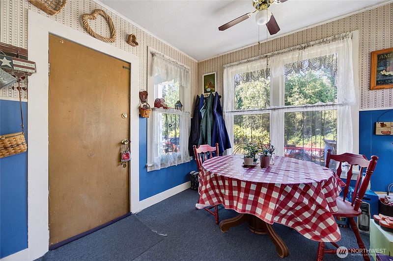 5th image of 10115 56th Street SE