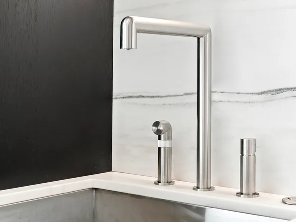 32 East 1st Street image 6 of 13