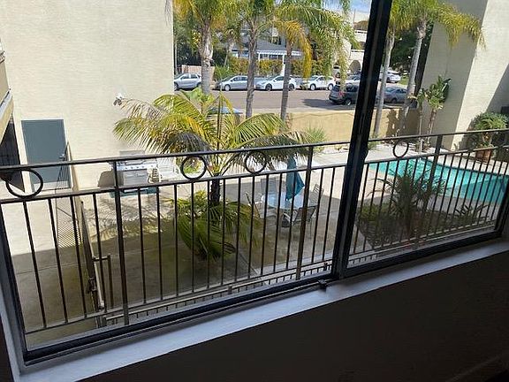 4th image of 1621 La Playa Ave #8